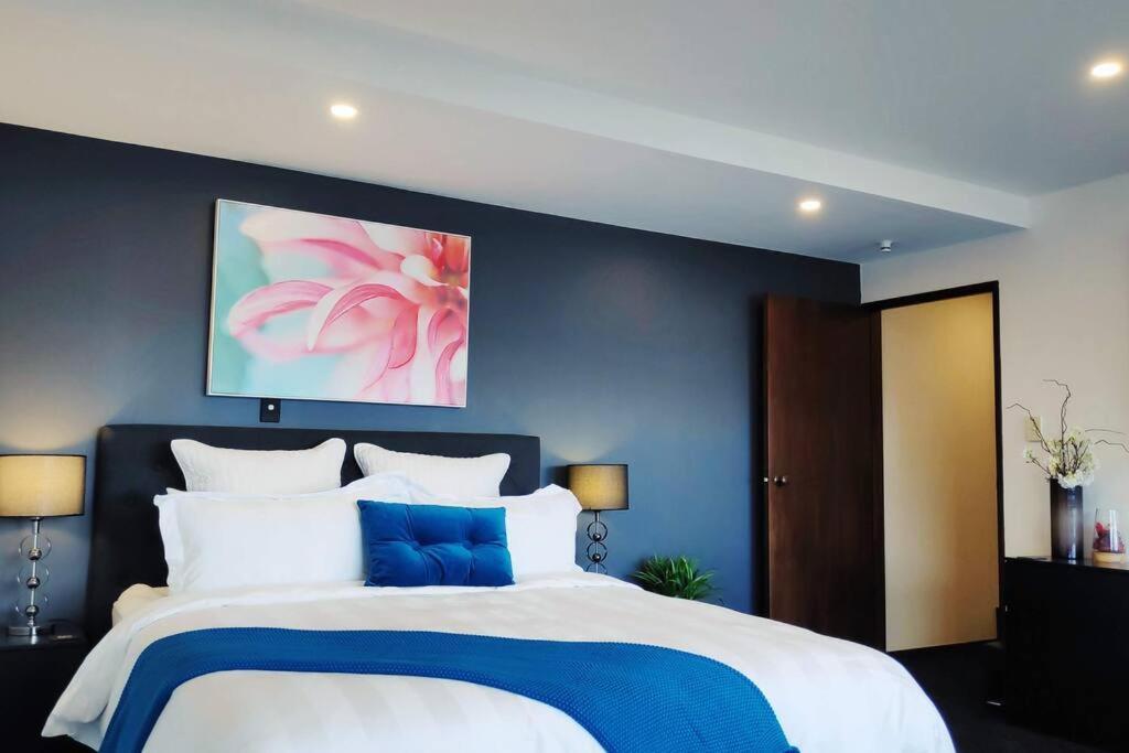 Lovely Apartment- Amazing Lake & Mountain Views Queenstown Buitenkant foto