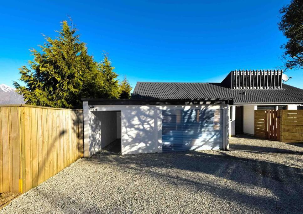 Lovely Apartment- Amazing Lake & Mountain Views Queenstown Buitenkant foto